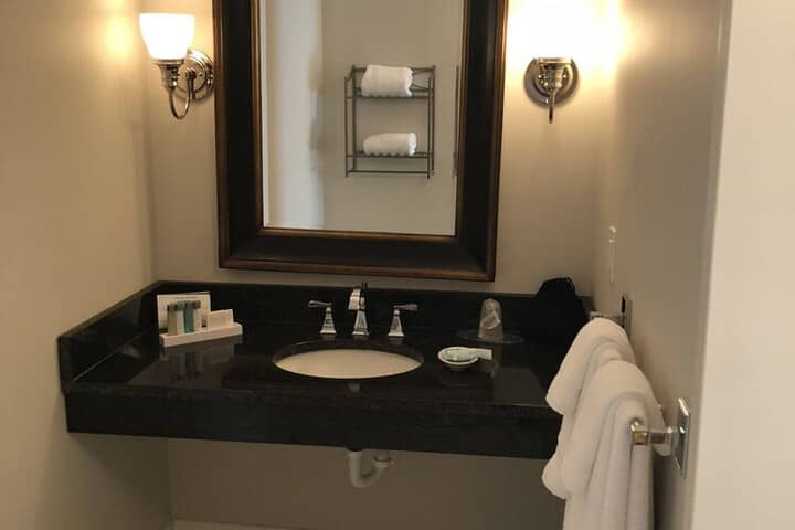 Room 29 of 51