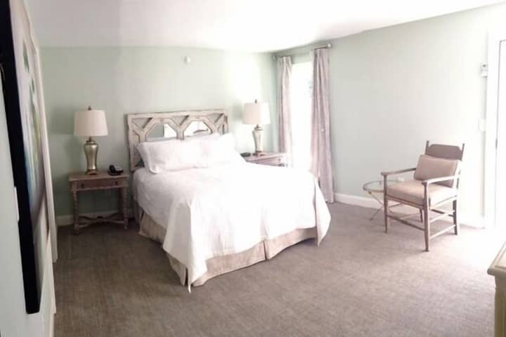 Room 12 of 51